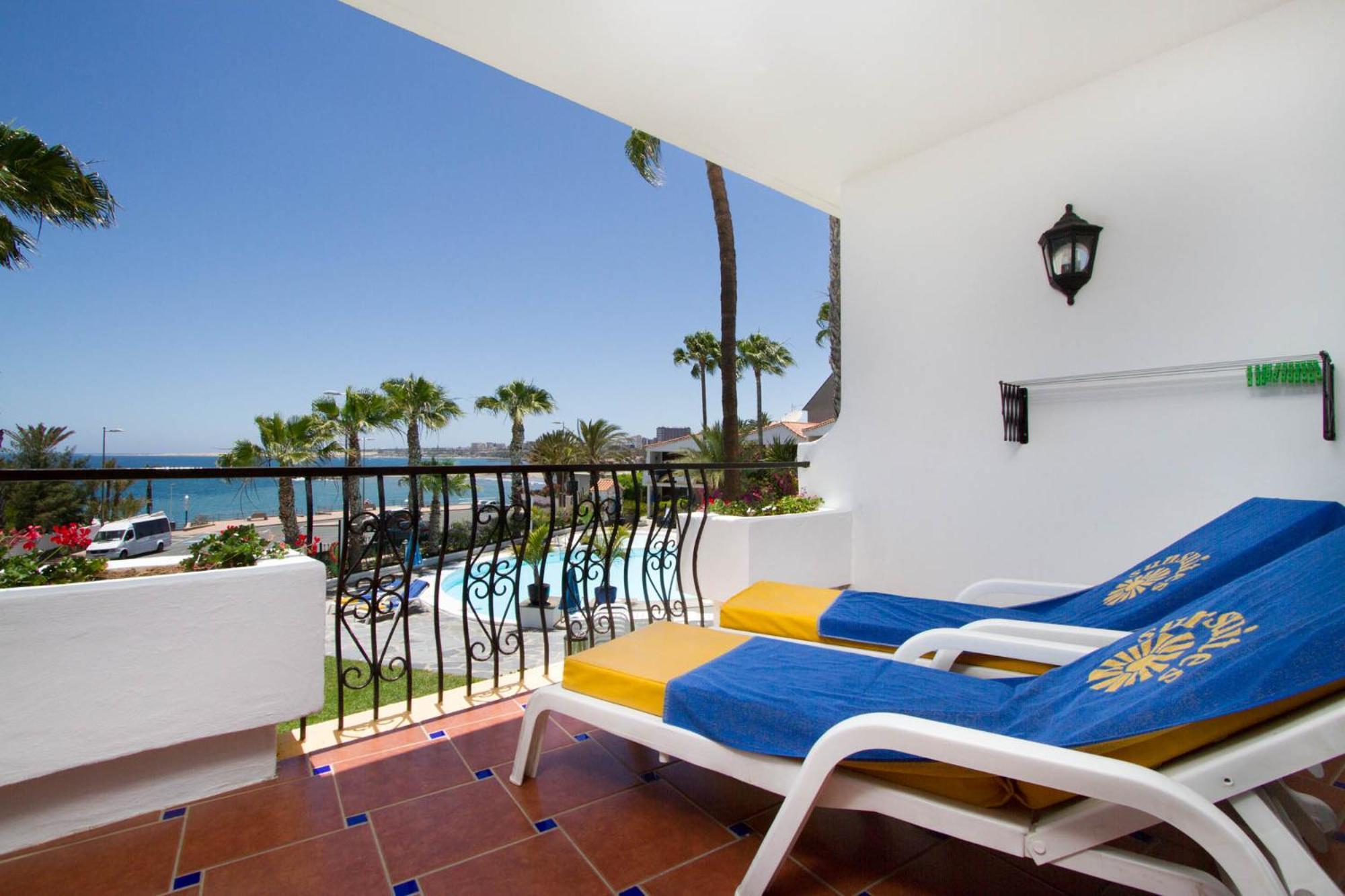Sunsuites Carolina San Agustín Екстериор снимка